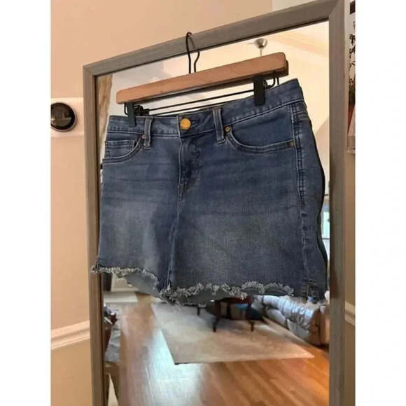 Seven7 Frayed Denim‎ Jeans Shorts Size 4 - Picture 4 of 8